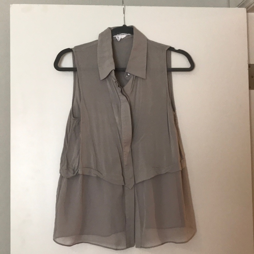 BCBGeneration gray button up tank size small